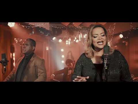 OS CÉUS ESTÃO EM MOVIMENTO - Marcondes e Débora