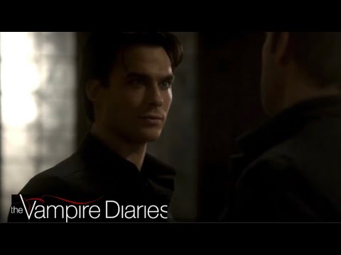 TVD 2x14 - Damon tells Alaric John gave him a Dagger to kill Elijah