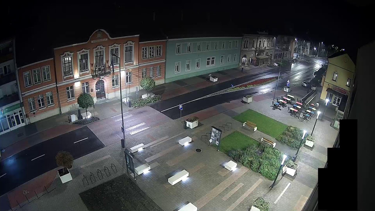Live webcam view of Marcali Town Hall & Main Square
