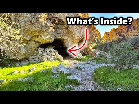 A 900-Year-Old Shelter Hidden in the Canyon… And It Wasn’t Empty