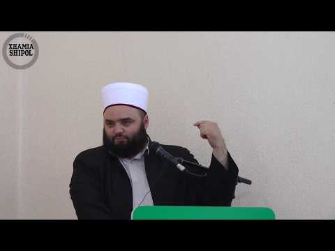 KOMIKE: Exhinet i'a hongrën darkën - Hoxhë Fatmir Latifaj