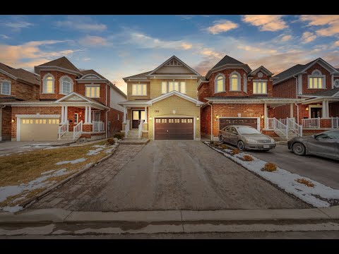 105 Sharplin Dr, Ajax