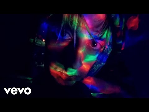 SapphireUnique - Juliette (Music Video)