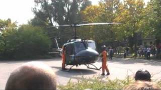 preview picture of video 'Landung SAR HUBSCHRAUBER Rheindahlen 2009'