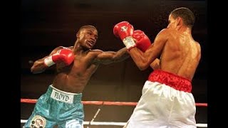 22 Floyd Mayweather vs Carlos Gerena