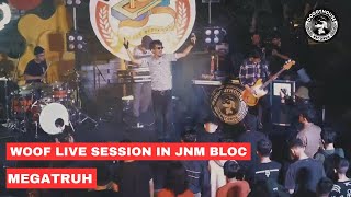 Download lagu Megatruh Live In JNM Bloc! mp3