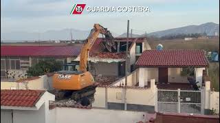 abusi-sul-litorale-domizio-80-case-sequestrate-19-gia-demolite