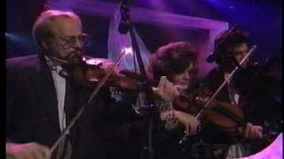 Lee  Ann  Womack - Faded  Love - Patsy  Cline  Tribute - 1997