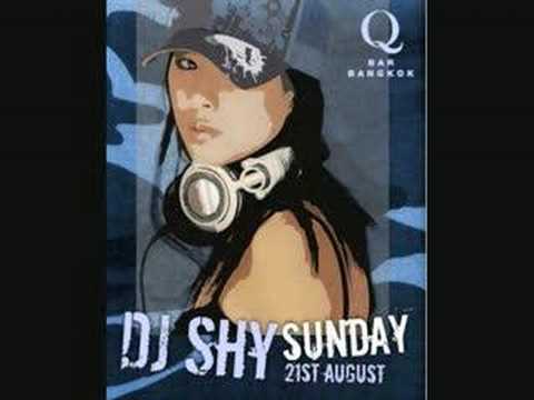 DJ Shy ft. Michael Jackson and Youngbloodz - Give Into Me