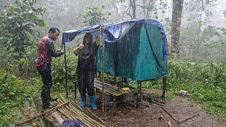 Download lagu CAMPING HUJAN SUPER DERAS – MEMBANGUN SHELTER SAMPAI BASAH KUYUB mp3