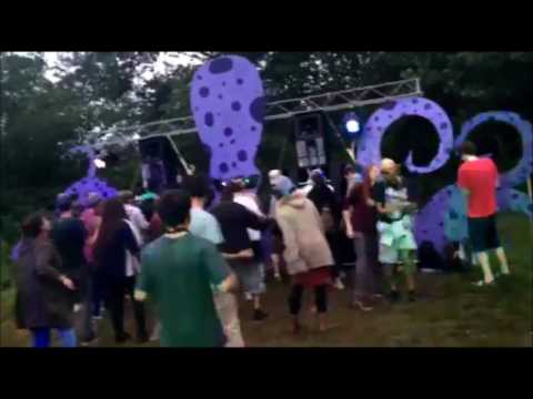 Kraken vs Pirate by Halte Terre Native Sound System - 14/07/2017