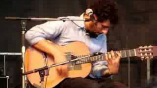 Jose Gonzalez - Love Will Tear Us Apart (Bluesfest &#39;08)