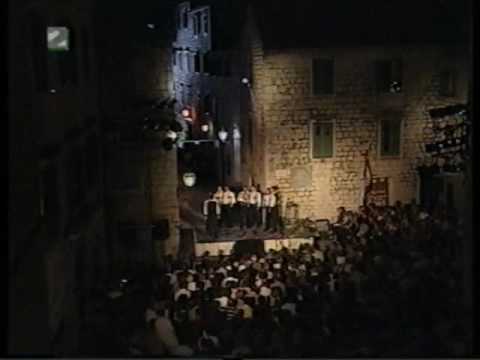 Vilo dvi jabuke - klapa Adrion - FDK 1999