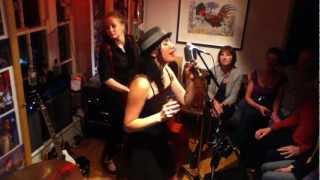 Miss Quincy & the Showdown ~ My Heart Belongs To Daddy ~ House Concerts York ~ 31.03.2012