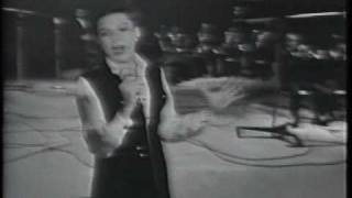 Judy Garland & The Count Basie Orchestra - "The Sweetest Sounds/Strike Up The Band"