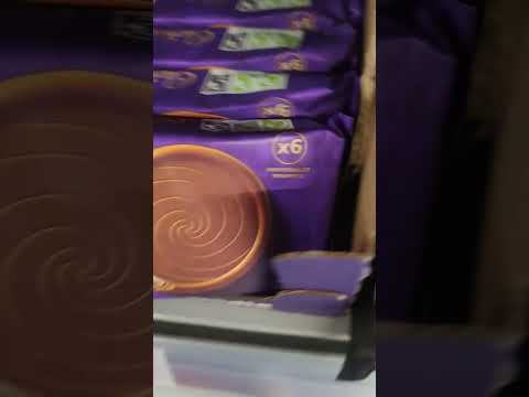 CADBURY ROUNDIE MILK CHOCOLATE #asmr #shorts #short #viral #youtubeshorts #oddlysatisfying