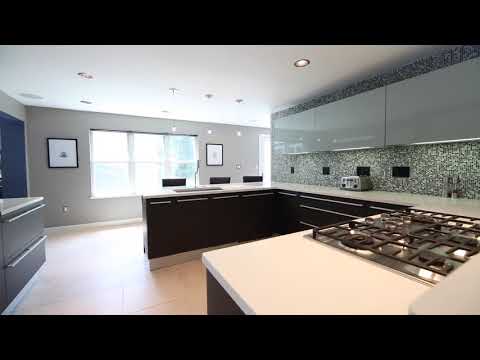 80 Patton Lane North Andover MA 01845 - Your dream, and maybe you, lives HERE!