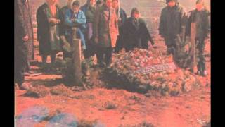 Fikret Kızılok - Dar Ağacı