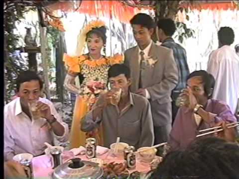 NGOC TRANG AP 7 THANH TUYEN BEN SUC 1997