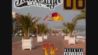 CHROMEO - call me up