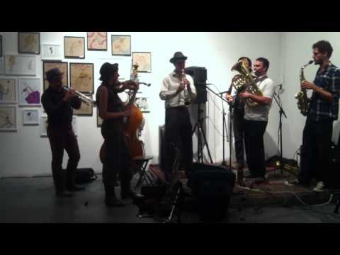 Orchestra Euphonos - Moldovan Hora Medley