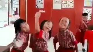 Download lagu ANAK SD GOYANG TIKTOK mp3