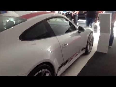 The new PORSCHE 911 R!!!