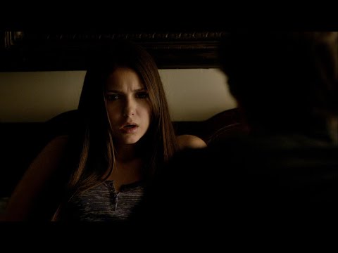 TVD 4x1 - Elena wakes up and finds out that she's in transition. "I can't be a vampire" | HD