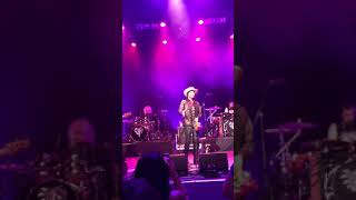 Adam Ant live - throwing roses in Can’t Set Rules about Love - Ridgefield, Connecticut - July 22/18