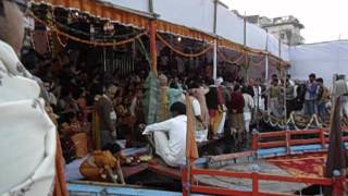 preview picture of video 'chunri manorath @ vishram ghat vraj 2011'