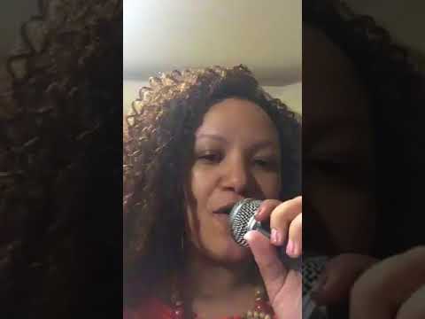 Live Facebook | Ensaio para o show Juliana D Passos e a Macumbaria na UFSC - 16.05.2018