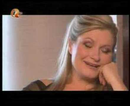 THE EUROPEAN DIVAS: FROSTROSES (3)