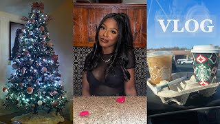 VLOGMAS DAY 1 | DECORATING REAL EARLY, THEY GAVE MY ORDER AWAY + MORE