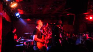 Tiger Lou - The War Between Us, Live @ Molotow