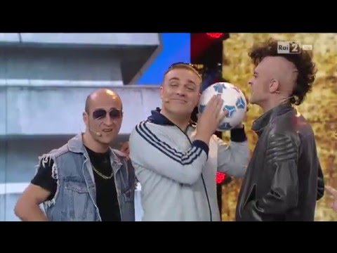 I Ditelo Voi / Gomorroidi con Gigi e Ross e Salvatore Misticone - Made in Sud 29/03/2016