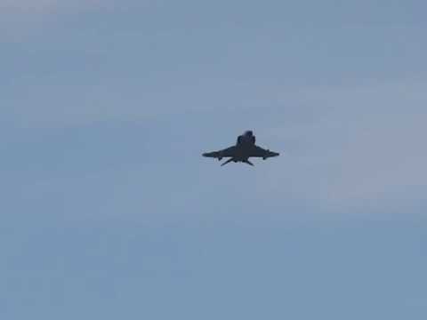 F-4離陸2連発 岐阜基地1st.130719