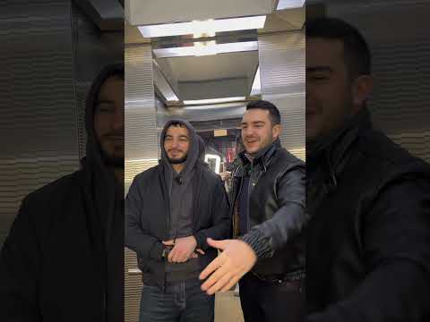 Biz ad verə bilmədik kim gəlir 😂