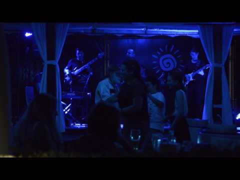 Sarkis Edwards  (I got a woman) at AREVIK LOUNGE June 18 2017