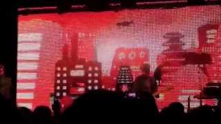 Devo - Don't Shoot (I'm a Man)
