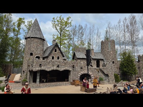 Roja Rövardotter ' Ronja träffar Birk ' ( Astrid Lindgrens värld