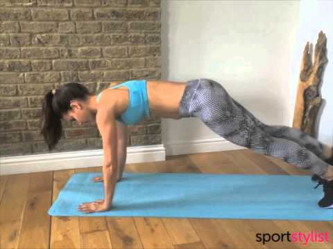 How to get a Flat Stomach - Plank with Pike Jump | Kristen for SportStylist