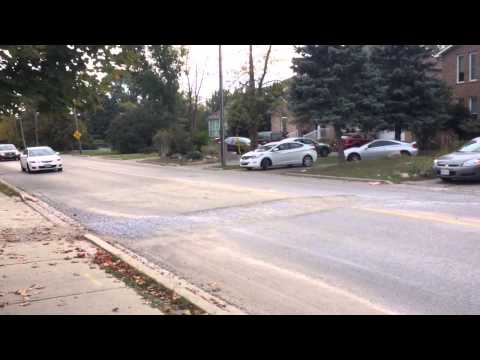 Cars hitting ditch at 197 twyn rivers in Pickering