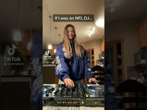 Dj Avery Loro X Dj Jovynn X Ian Asher X Tiesto X Tate Mcrae - God On The Weekend X 10:35 Mashup