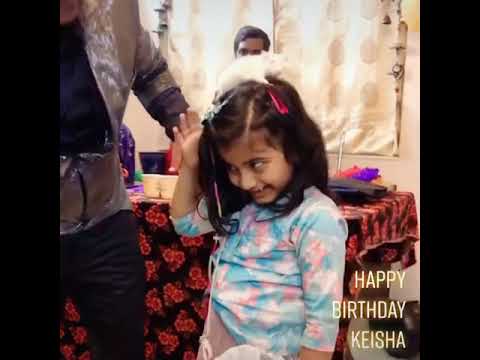 Mouse on 6 year old Keisha’s head !!!