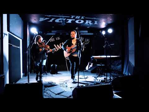 Rikard Sjöblom (Gungfly) and Rachel Hall  - "And She Drives Me..." LIVE in Swindon