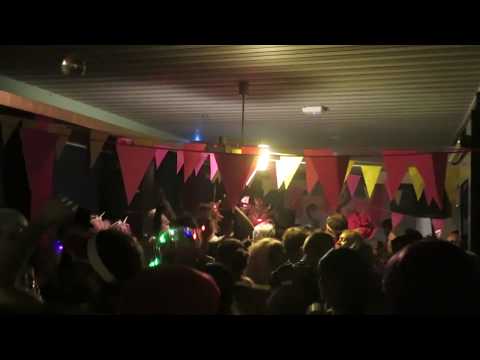 Feels much Better, At NIGHT - Coma Club 2017