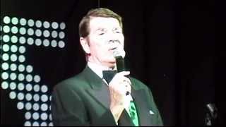 Willard Ford - The Lady is a Tramp