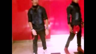 Popping and dubstep by A.B. and ray...;)