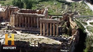ALIENS CONSTRUCT SACRED TEMPLE | Ancient Aliens | #Shorts | History