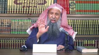 صورة تاجر لم يزكى أمواله مدة سنين، وما يدري مدخول السنوات الماضية، فما الحكم؟